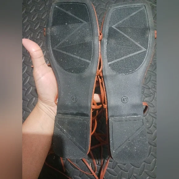 Women Brown Lace Up Flat Sandals - Picture 10 of 11